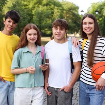 Neuro-SEED specialist providing psychological support for young people in London